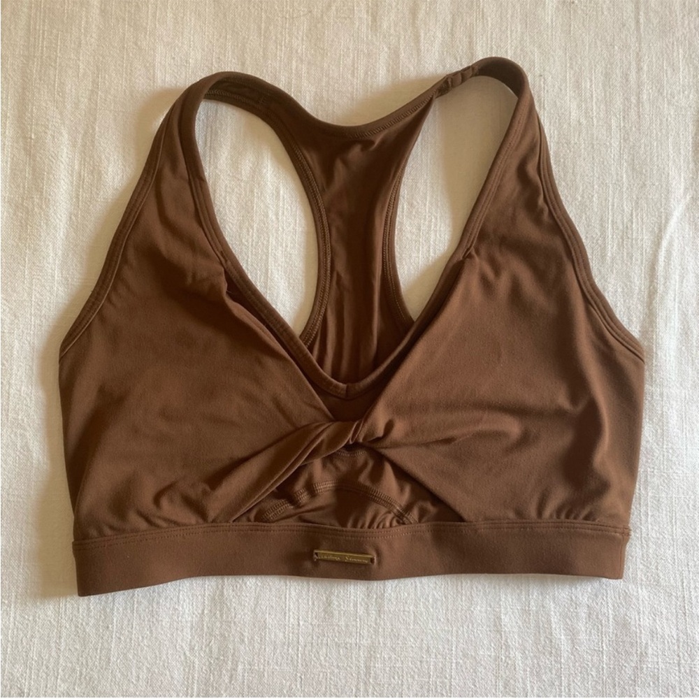 Whitney Simmons v2 Gymshark Dandelion Sports Bra
